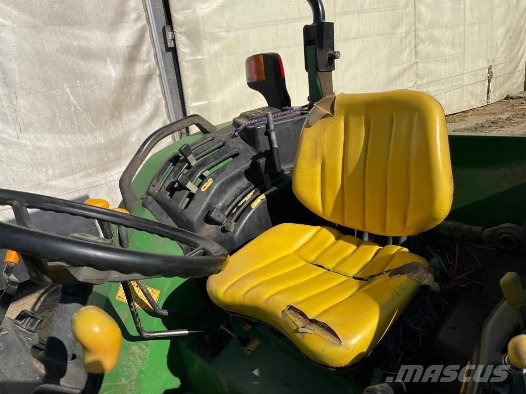 John Deere 5215 Τρακτέρ