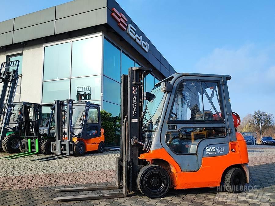 Toyota 42-7FGF18 Περονοφόρα ανυψωτικά κλαρκ με φυσικό αέριο LPG