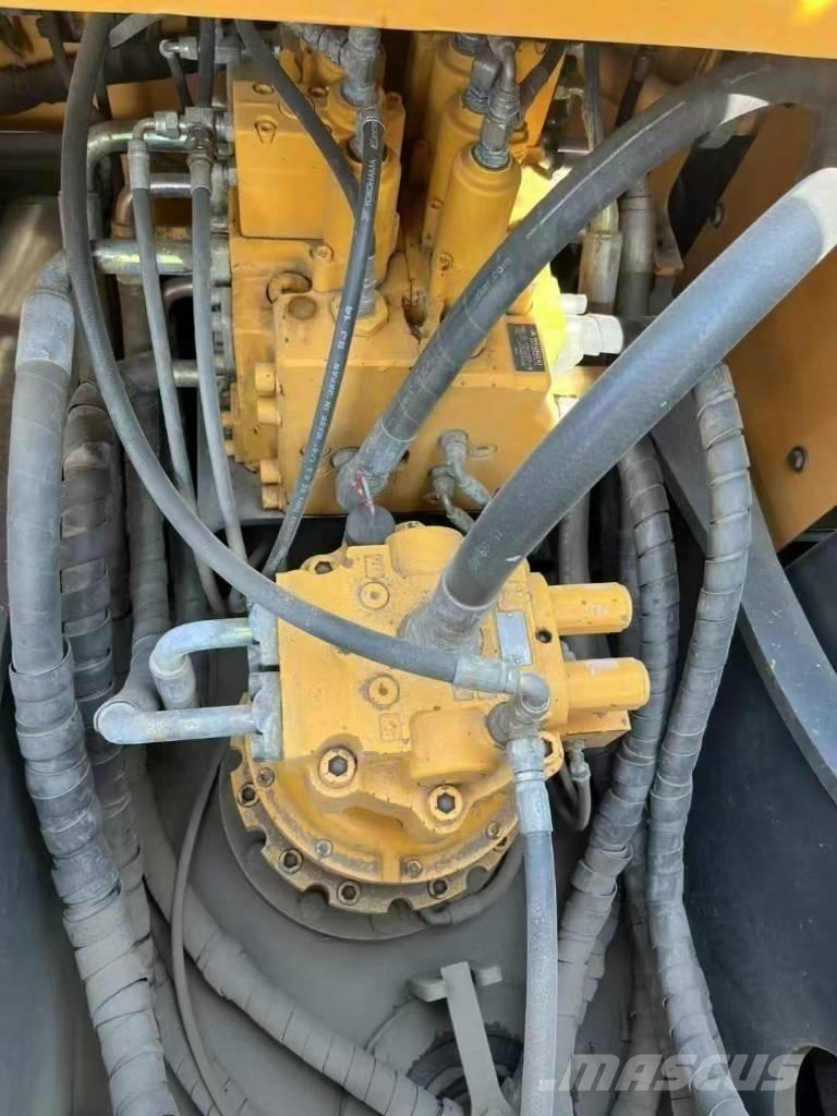 Hyundai 215VS Εκσκαφείς με ερπύστριες