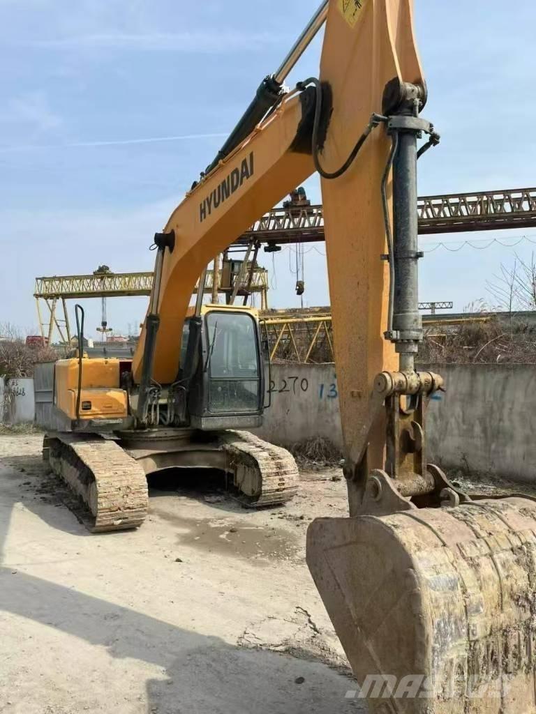 Hyundai 215VS Εκσκαφείς με ερπύστριες