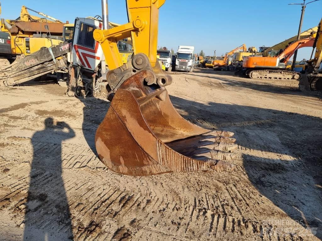 CASE CX 210 LC Εκσκαφείς με ερπύστριες