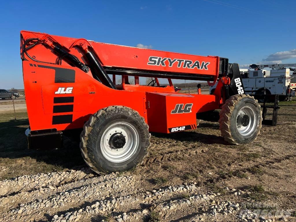 SkyTrak 8042 Τηλεσκοπικοί ανυψωτές