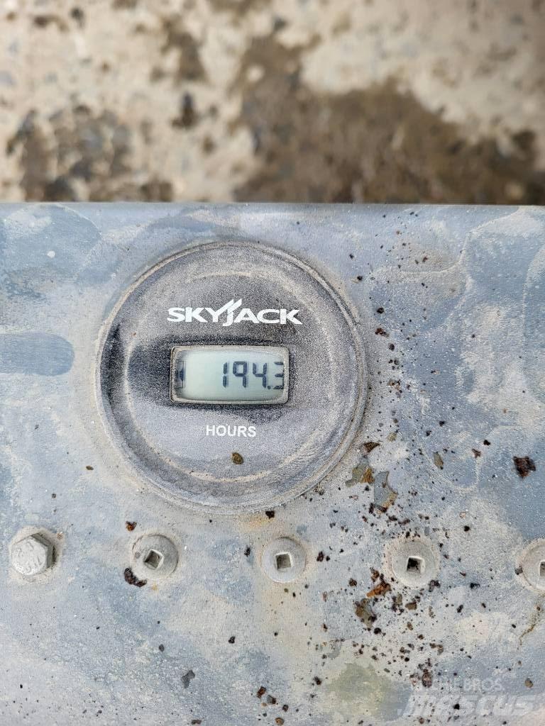 SkyJack 32/19 Ανυψωτήρες ψαλιδωτής άρθρωσης