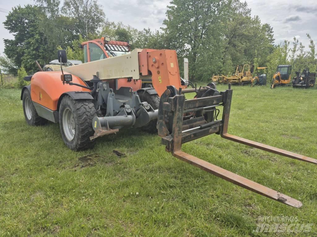 JLG 4013 Τηλεσκοπικοί τροχοφόροι φορτωτές