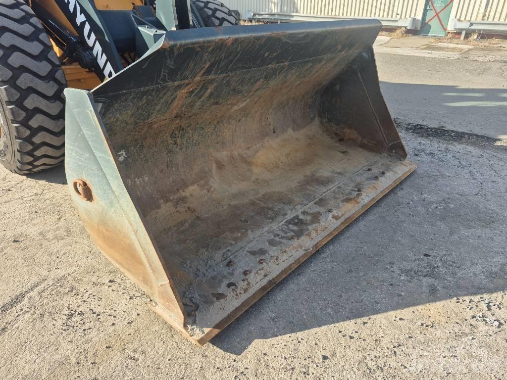 Hyundai HL 930 A Φορτωτές με λάστιχα (Τροχοφόροι)