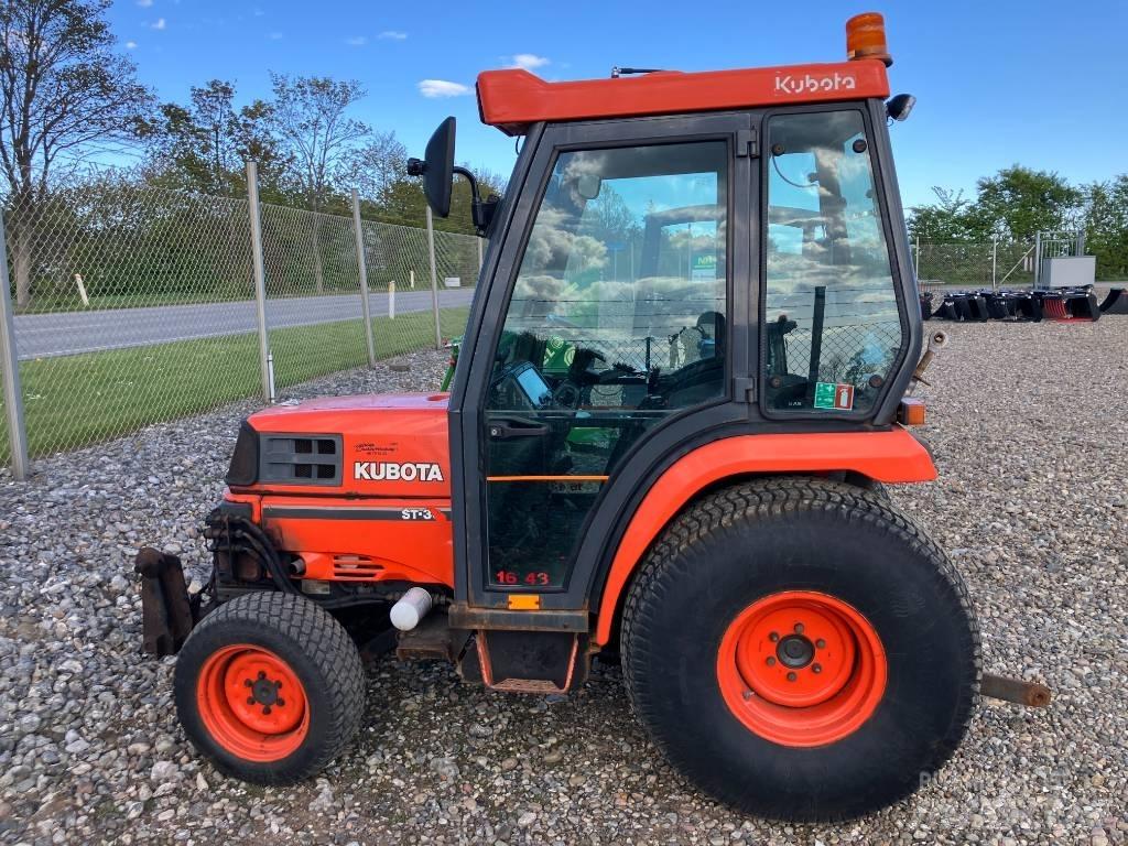 Kubota ST 30 Τρακτέρ μικρών διαστάσεων