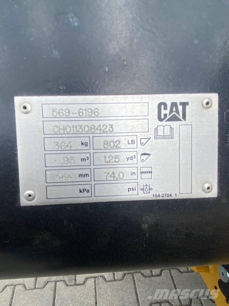 CAT 906 Φορτωτές με λάστιχα (Τροχοφόροι)