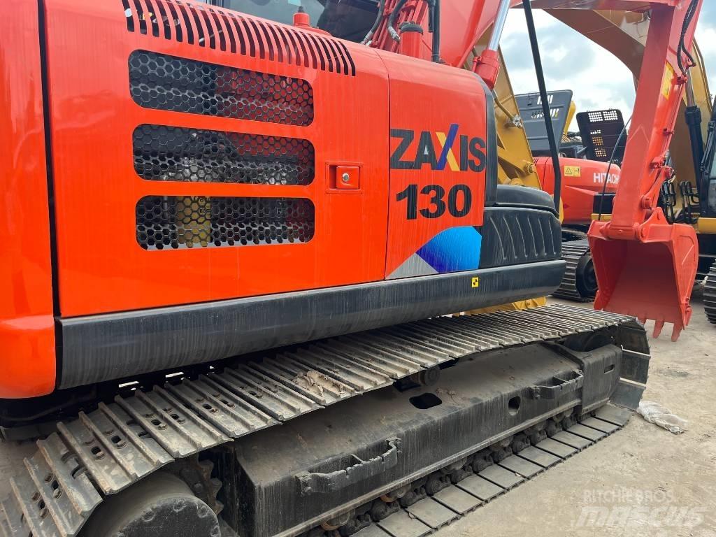 Hitachi 130-5 Εκσκαφείς με ερπύστριες
