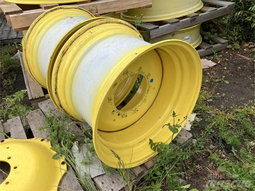 John Deere 20x30 Ελαστικά και ζάντες