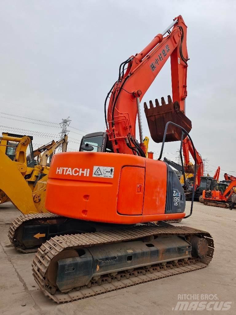 Hitachi ZX 135 US Εκσκαφείς με ερπύστριες