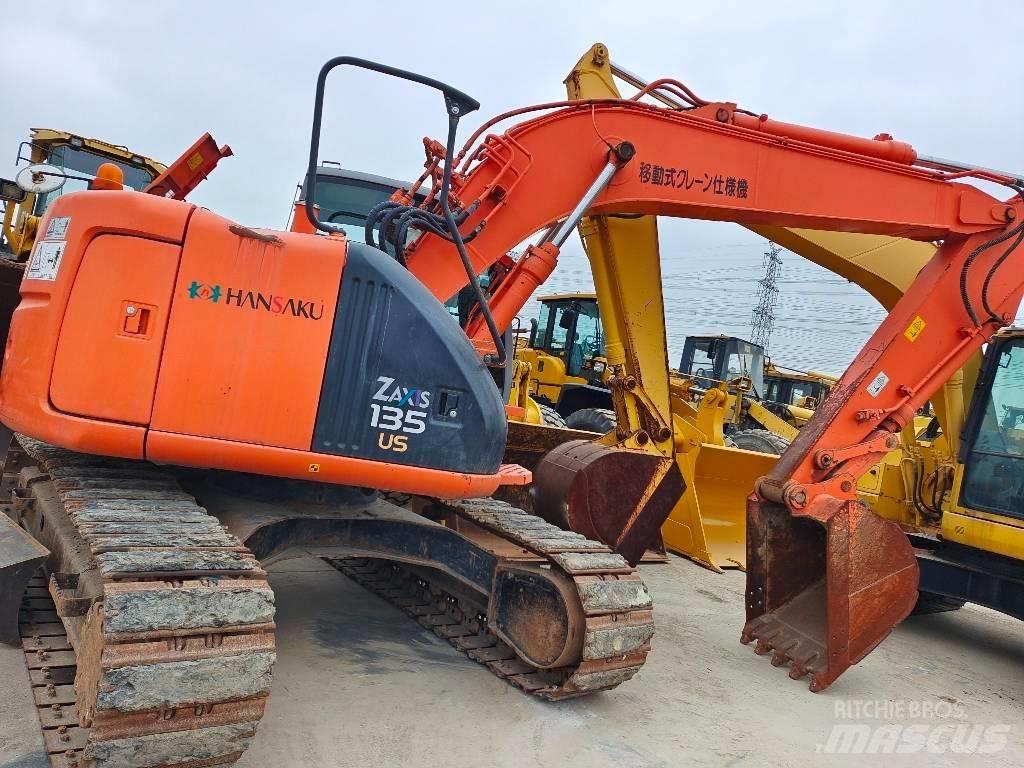 Hitachi ZX 135 US Εκσκαφείς με ερπύστριες