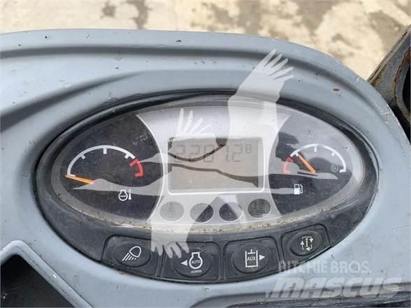 Bobcat E20 Εκσκαφάκι (διαβολάκι) < 7t