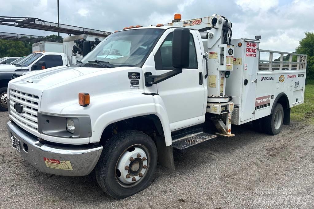 Chevrolet C5500 Γερανοί με ερπύστριες
