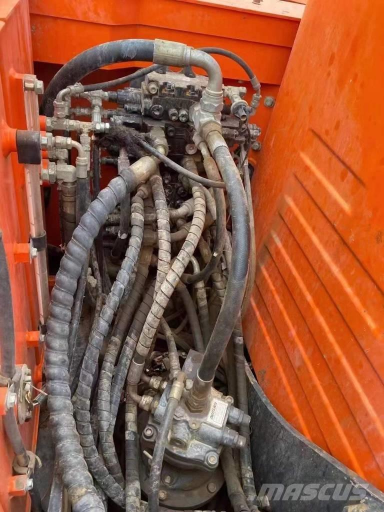 Doosan DX 75 Εκσκαφείς με ερπύστριες
