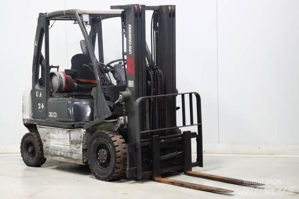 Nissan U1D2A20LQ Περονοφόρα ανυψωτικά κλαρκ με φυσικό αέριο LPG