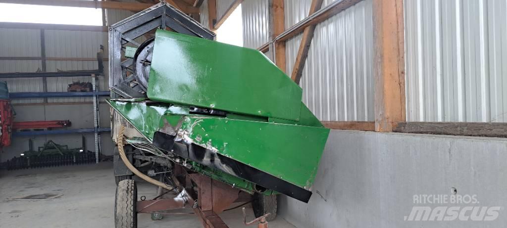 John Deere 2056HM Θεριζοαλωνιστικές μηχανές