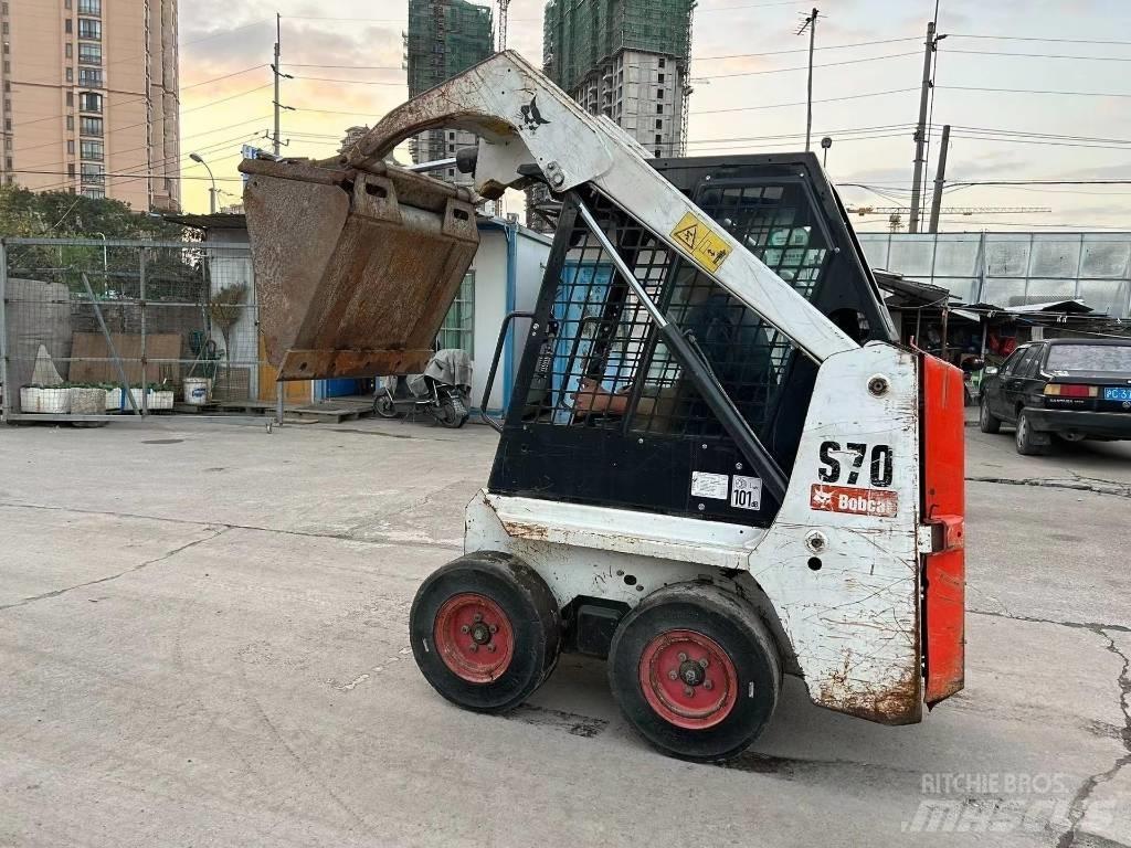 Bobcat S 70 Φορτωτάκια