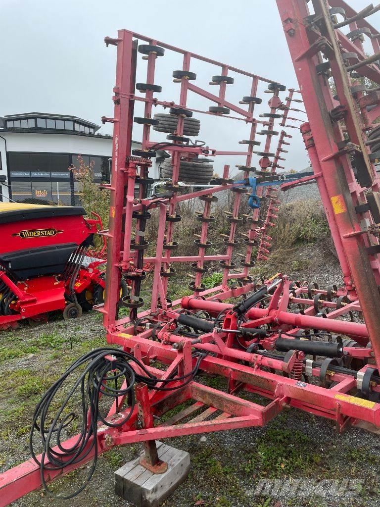 Väderstad NZE Σβάρνες