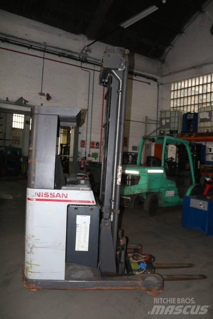 Nissan UNS 160 Ανυψωτικά στενών δρόμων