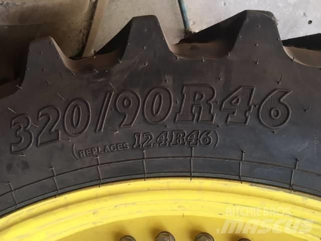 John Deere 6820 Ελαστικά και ζάντες