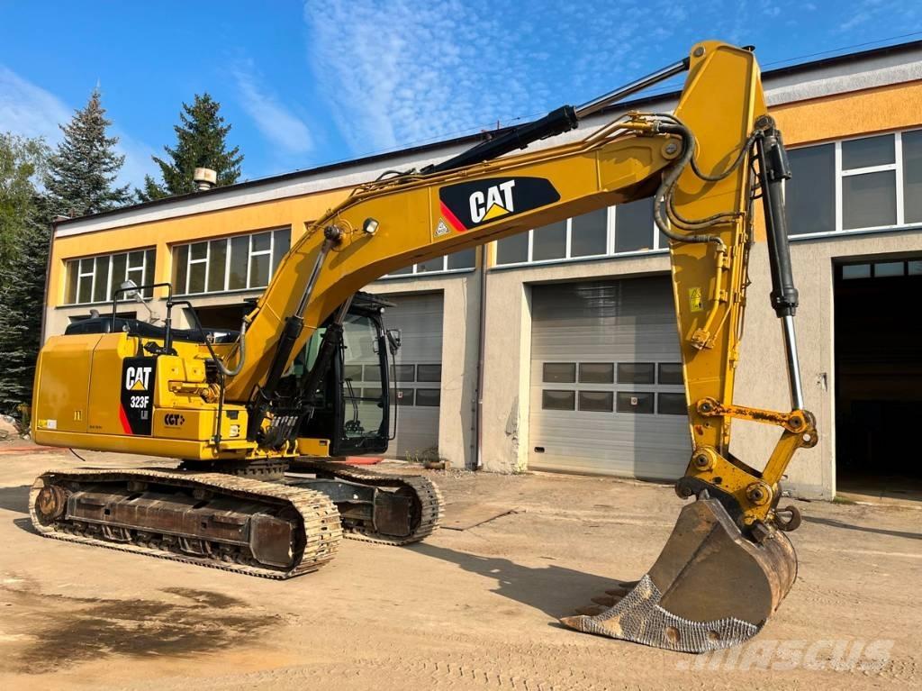 CAT 323 F LN Εκσκαφείς με ερπύστριες
