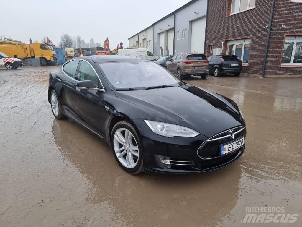 Tesla Model S P85 Αυτοκίνητα