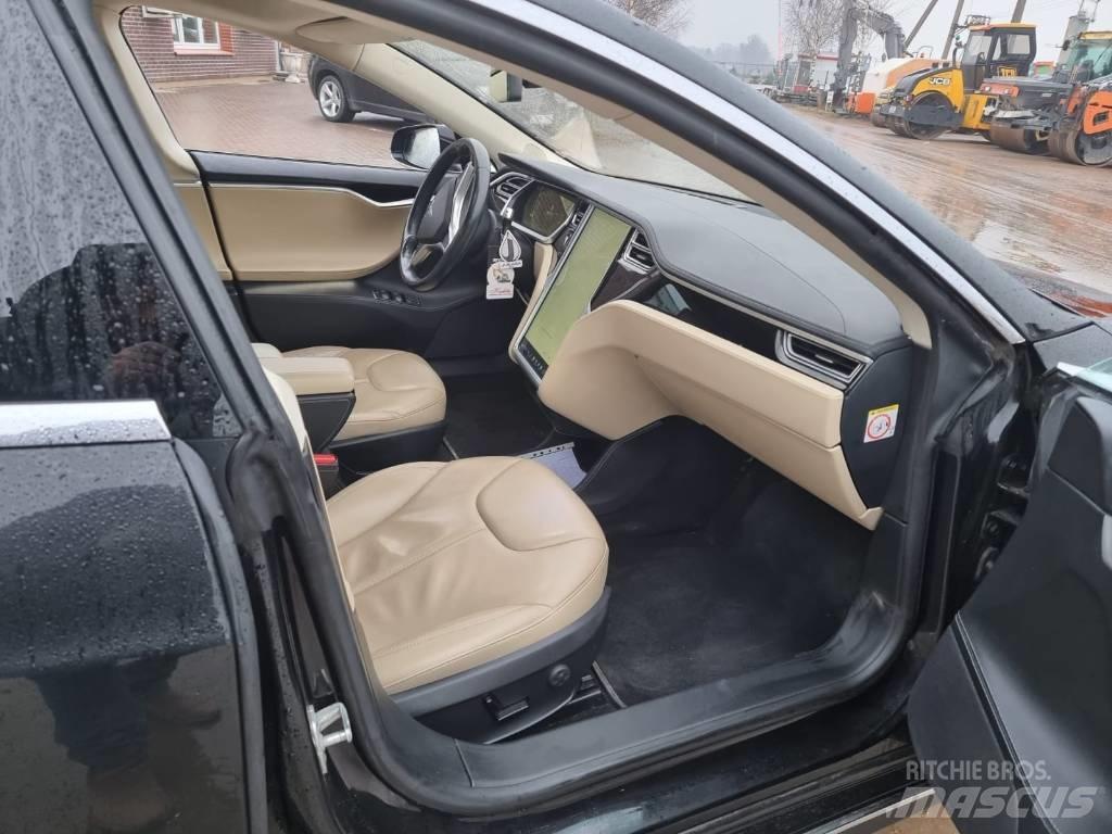 Tesla Model S P85 Αυτοκίνητα
