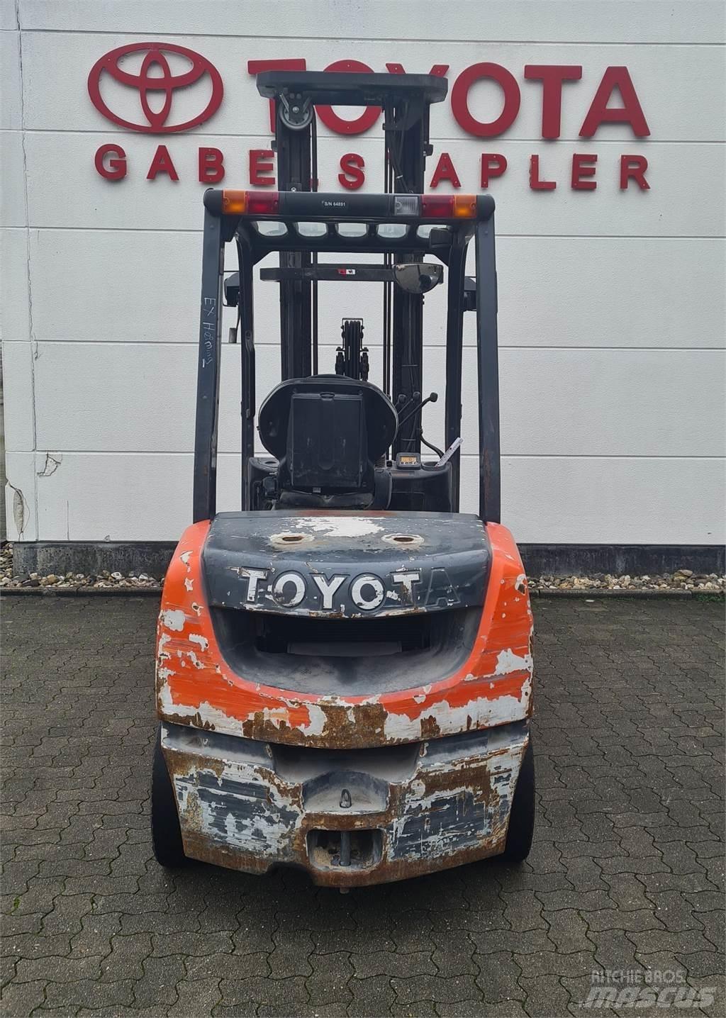 Toyota 02-8FDF30 Πετρελαιοκίνητα Κλαρκ