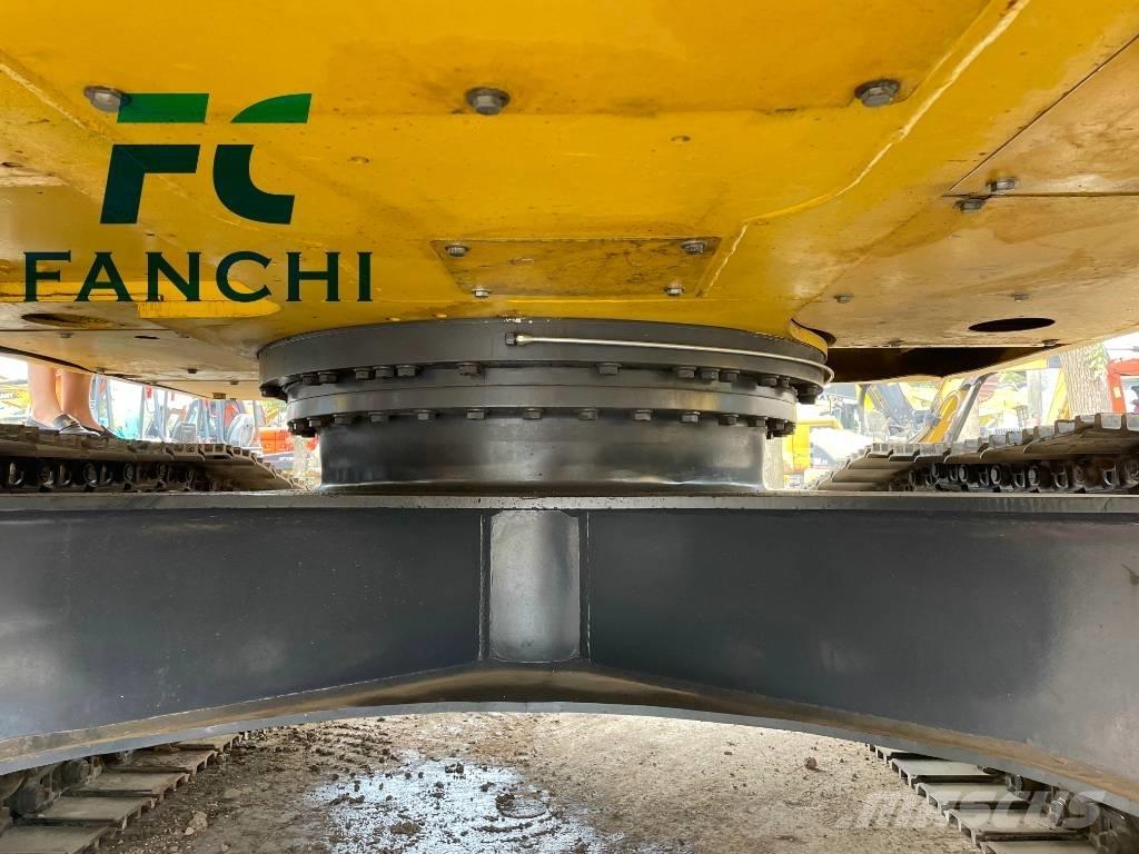 Komatsu PC 240 Εκσκαφείς με ερπύστριες