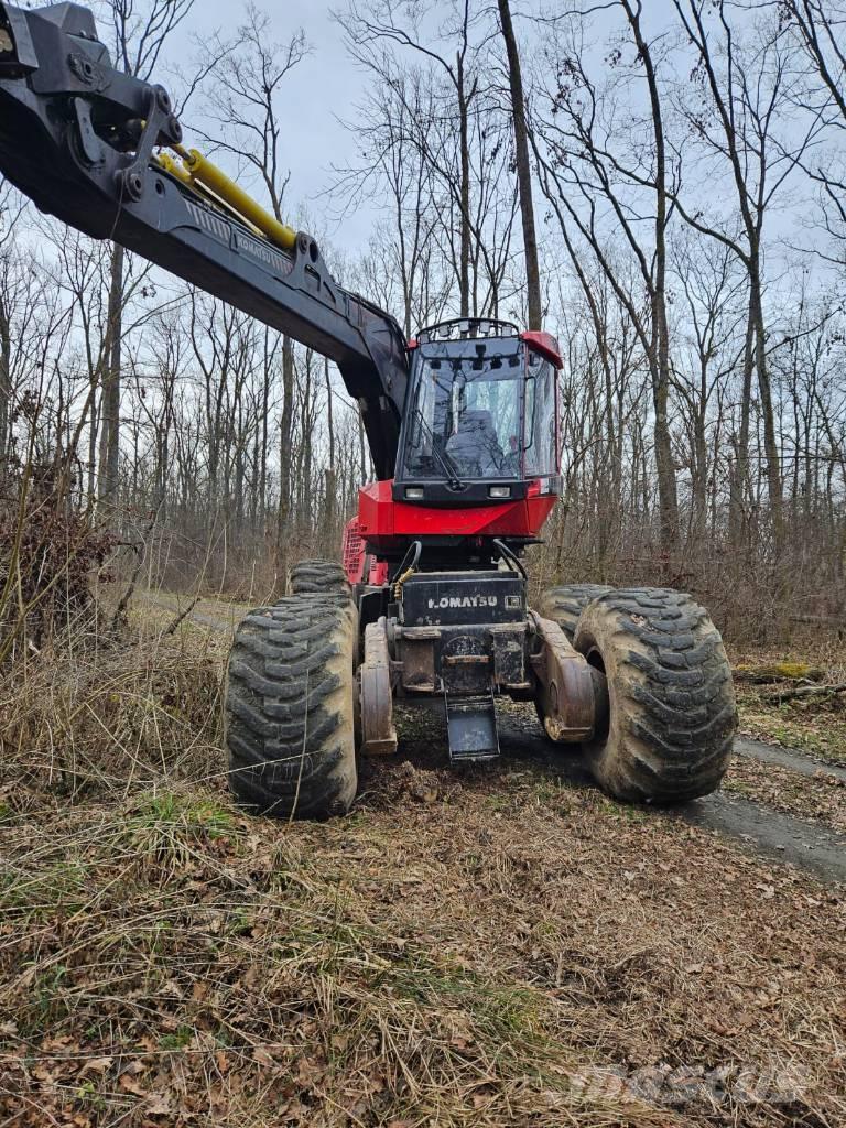 Komatsu 941 Θεριζοαλωνιστικές μηχανές