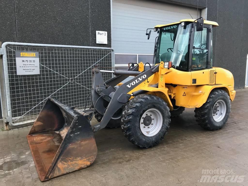 Volvo L30B Φορτωτές με λάστιχα (Τροχοφόροι)