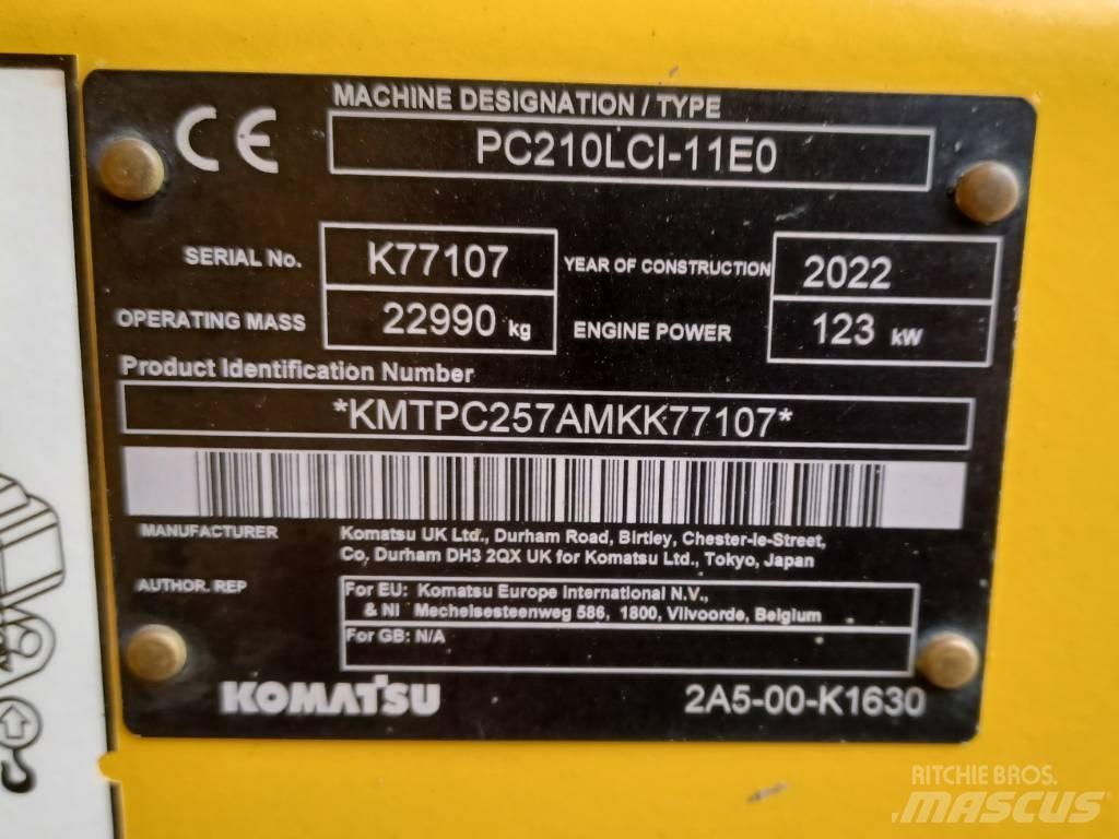 Komatsu PC210LCi-11 Εκσκαφείς με ερπύστριες