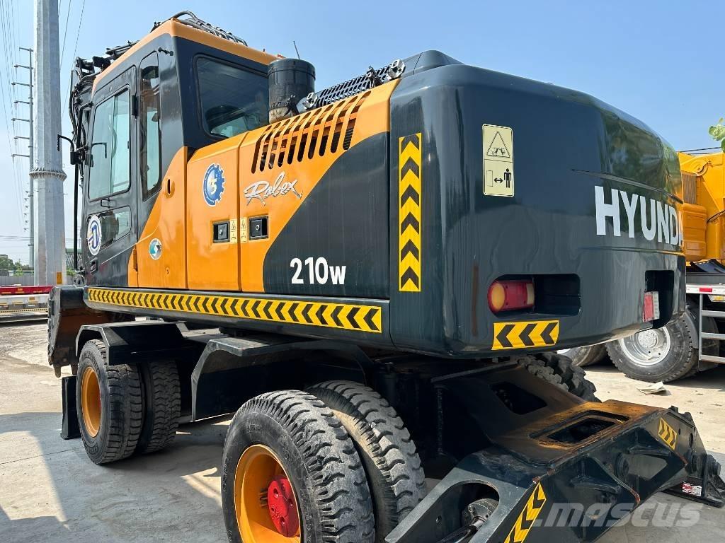 Hyundai 210W-9 Εκσκαφείς με τροχούς - λάστιχα