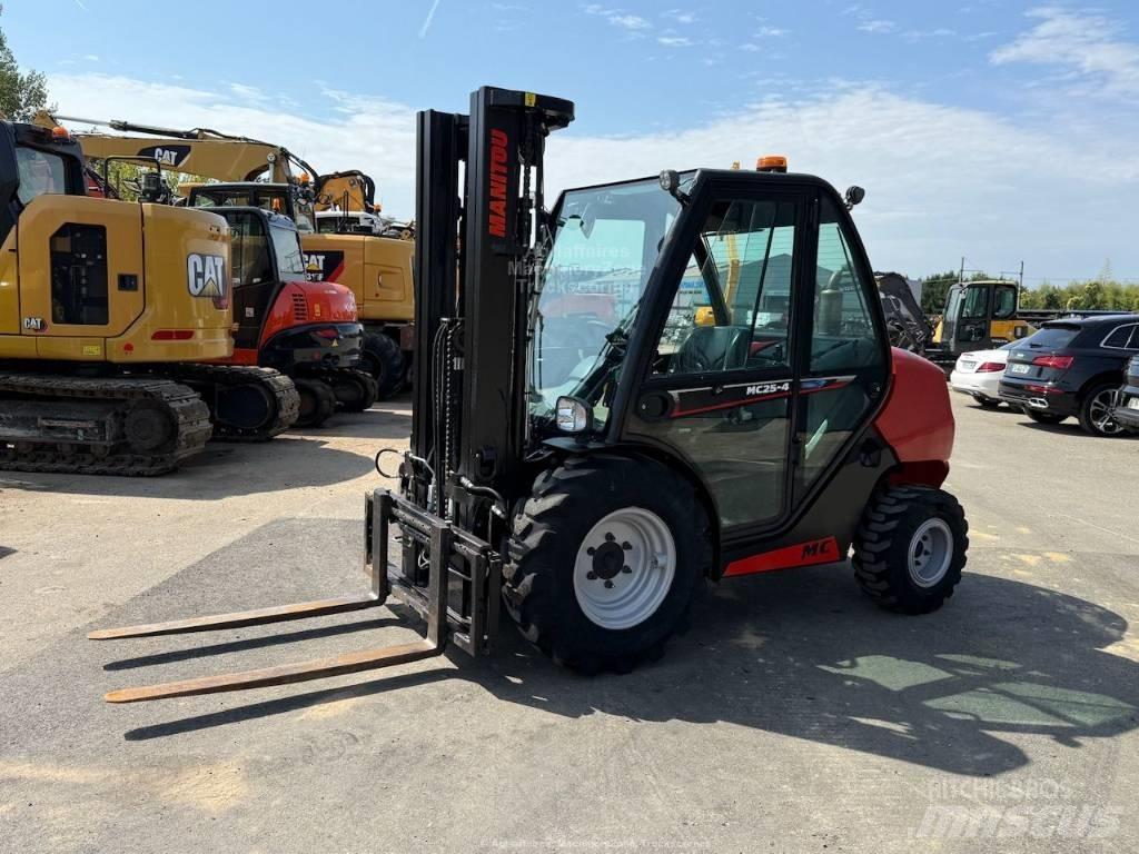 Manitou MC 25 Φορτηγά ανώμαλου εδάφους