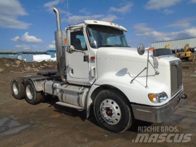 International 9400 i Τράκτορες