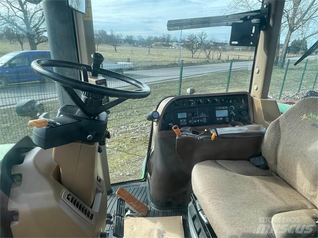 John Deere 8330 Τρακτέρ