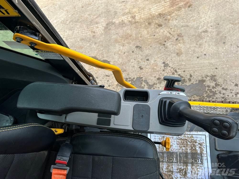 JCB 140X Εκσκαφείς με ερπύστριες