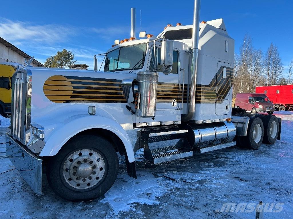 Kenworth W 900 L Τράκτορες