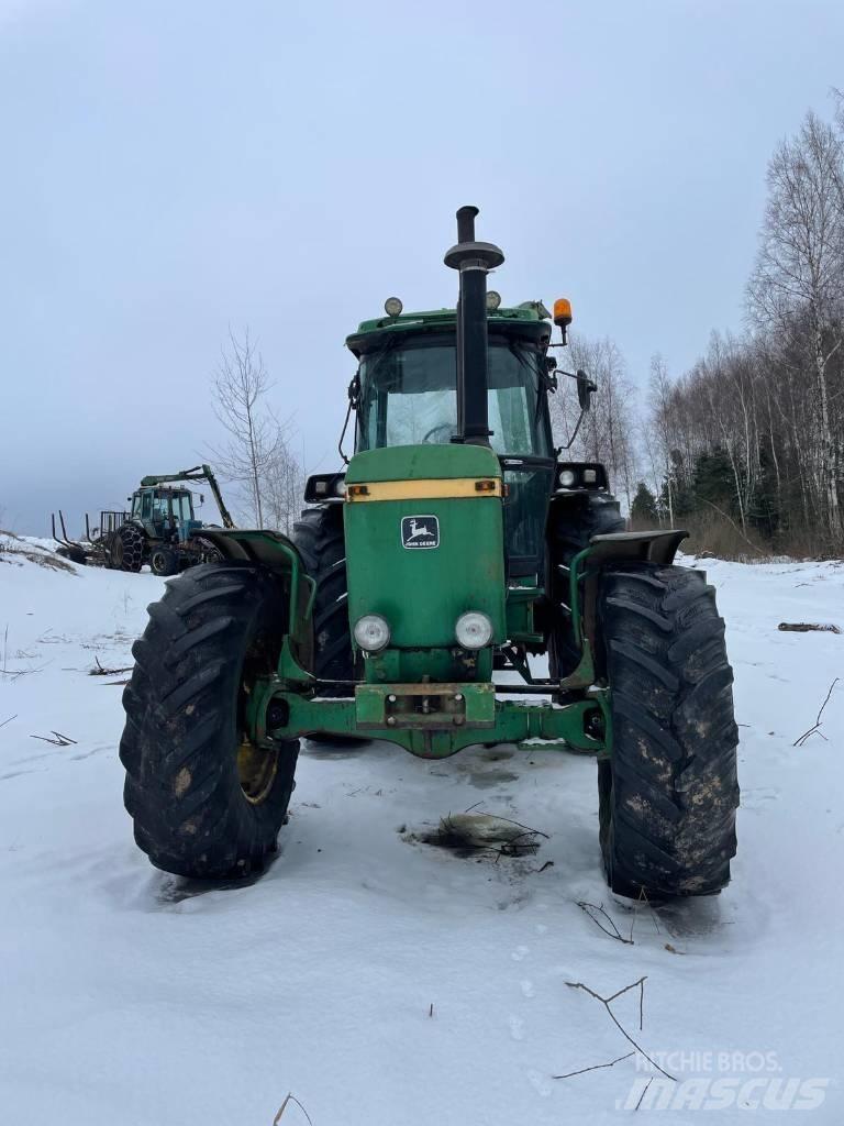 John Deere 4240 S Τρακτέρ