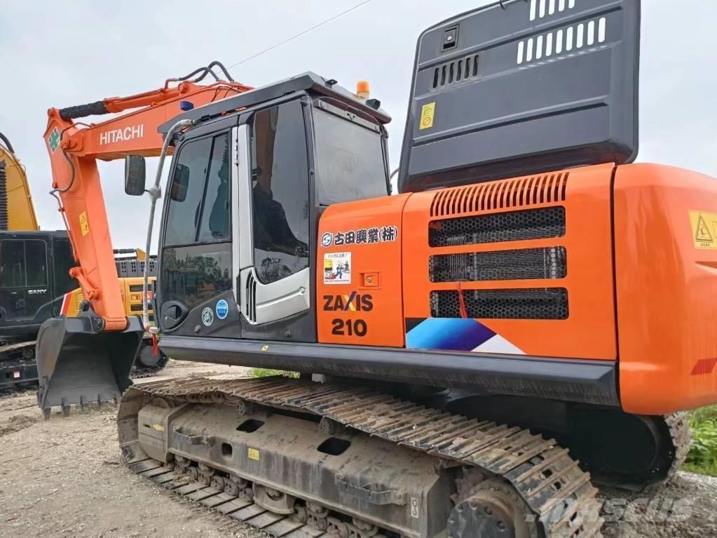 Hitachi ZX210 Εκσκαφείς με ερπύστριες