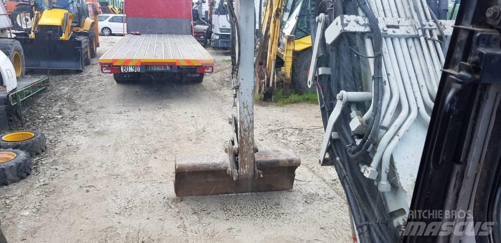 Takeuchi TB180 Άλλες μηχανές φόρτωσης και σκαψίματος και εξαρτήματα