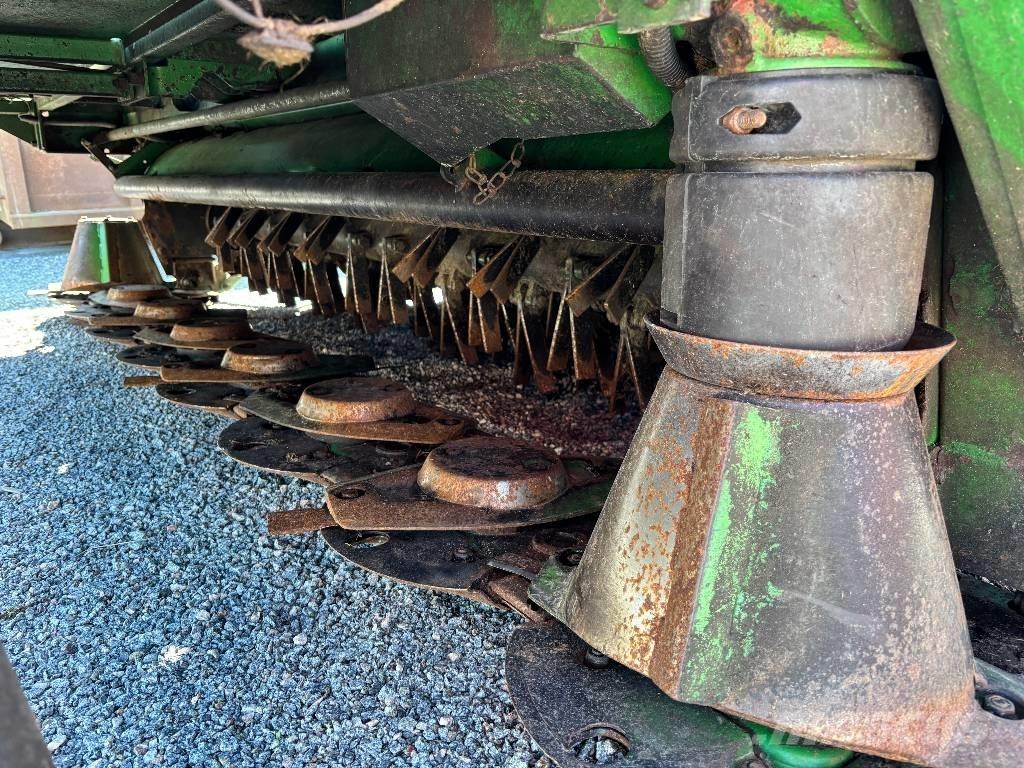 John Deere 131 Χορτοκοπτικά-διαμορφωτές