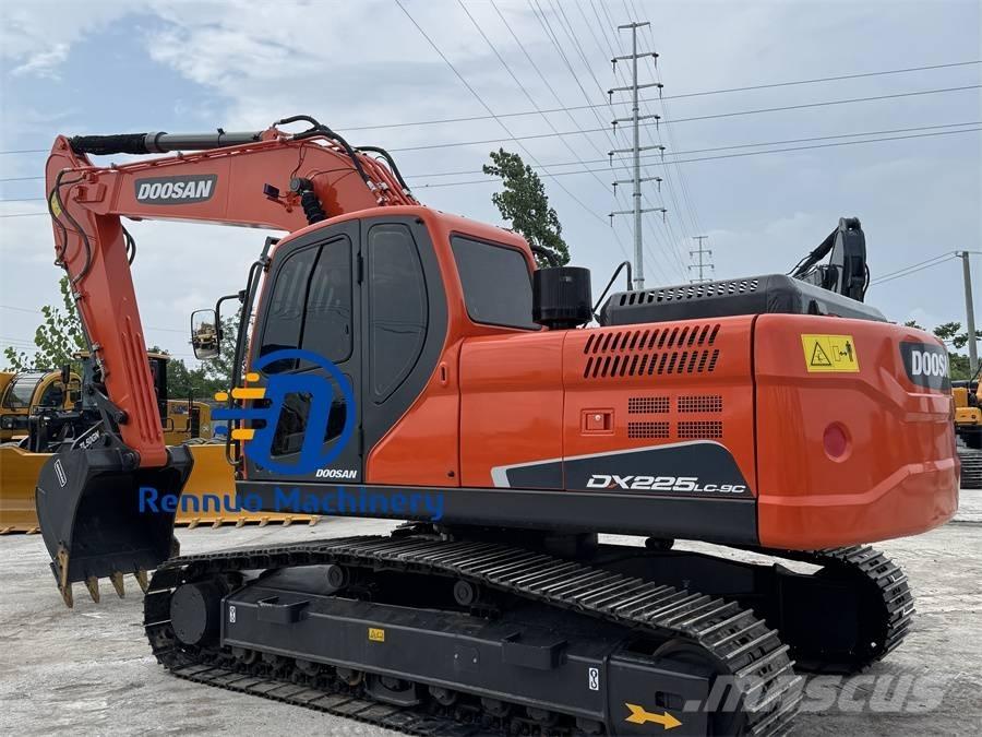 Doosan DX 225 LC-9C Εκσκαφείς με ερπύστριες