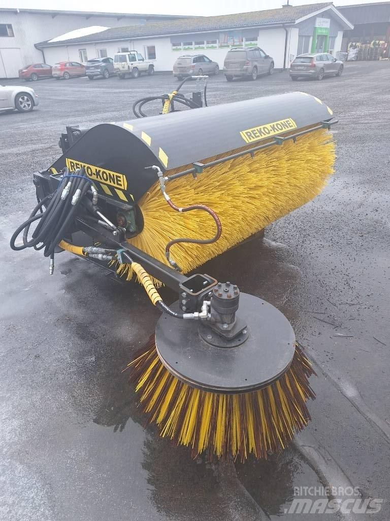 Reko KH 1800 Σκούπες