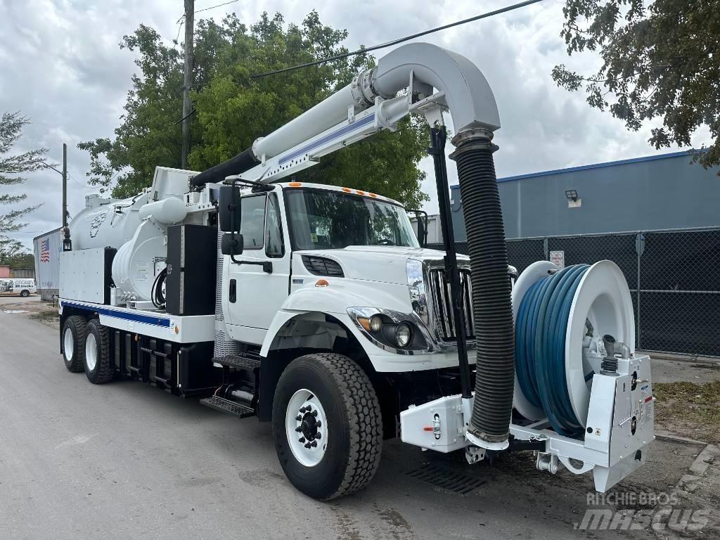International 7500 Αποφρακτικά οχήματα