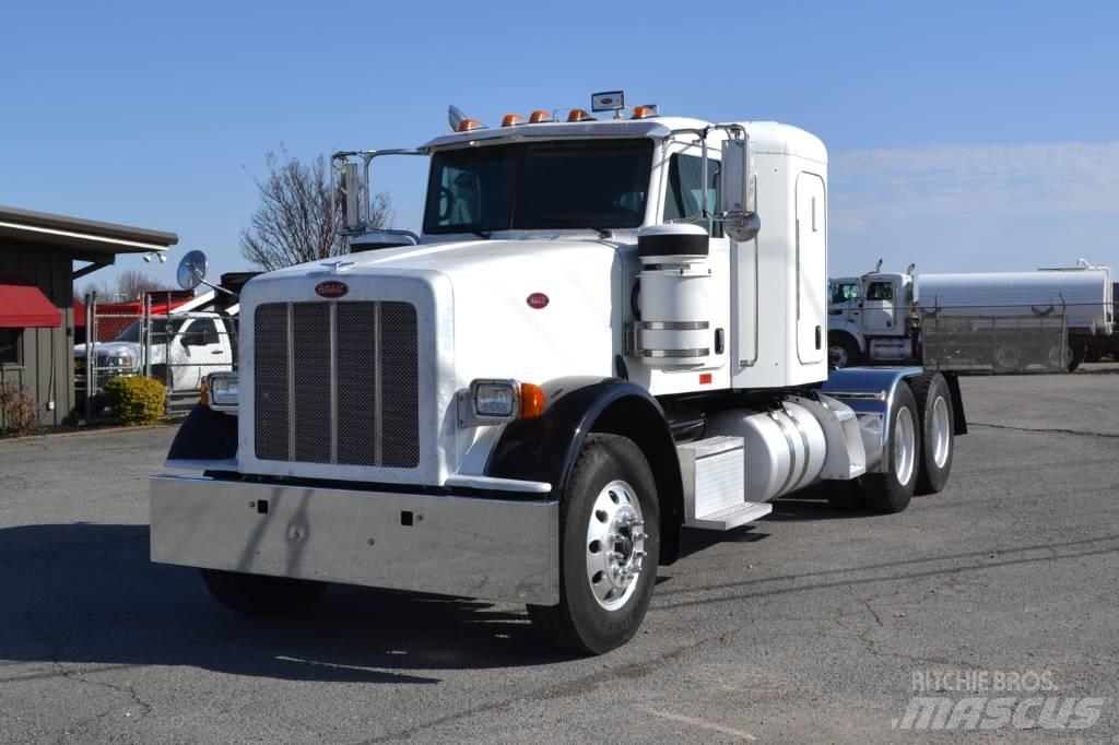 Peterbilt 367 Τράκτορες