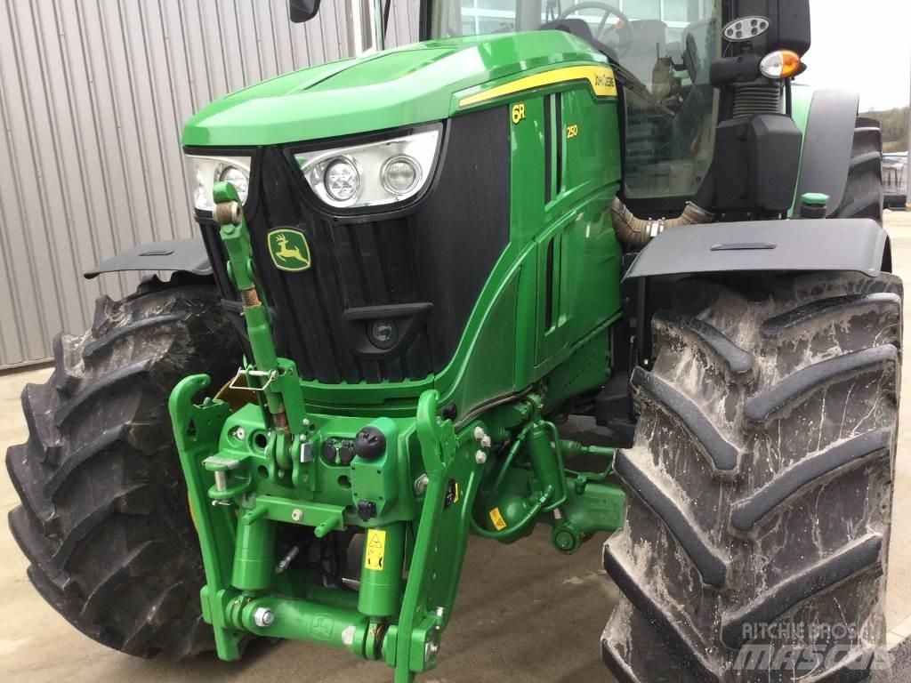 John Deere 6R250 Τρακτέρ