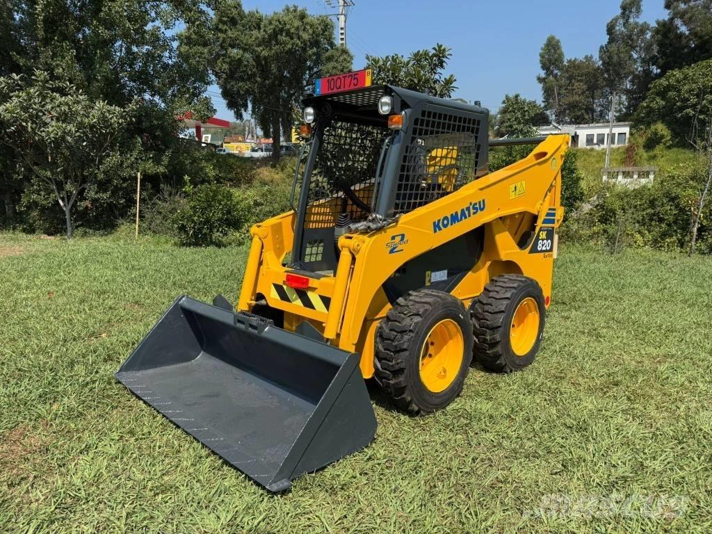 Komatsu SK 820 Φορτωτάκια