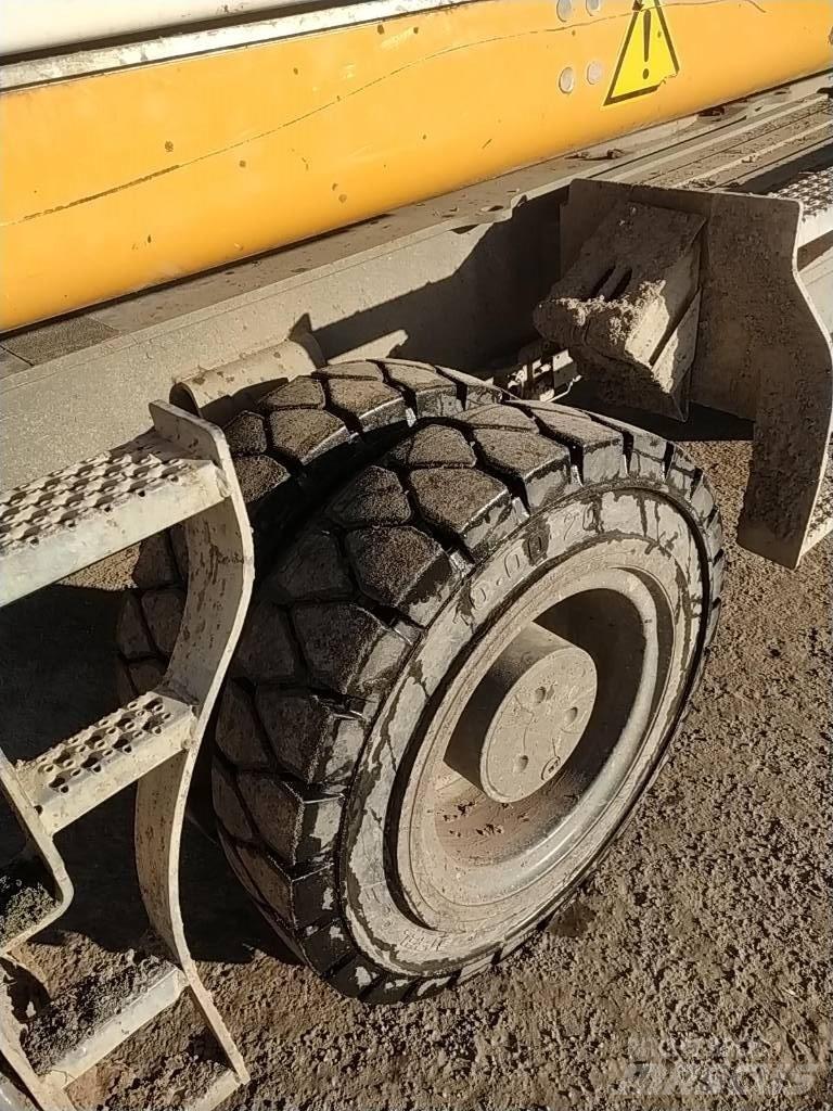 Liebherr LH 24 M Βιομηχανικά μηχανήματα διαχείρισης αποβλήτων