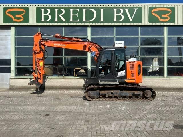 Hitachi ZX 135 US-6 Εκσκαφείς με ερπύστριες